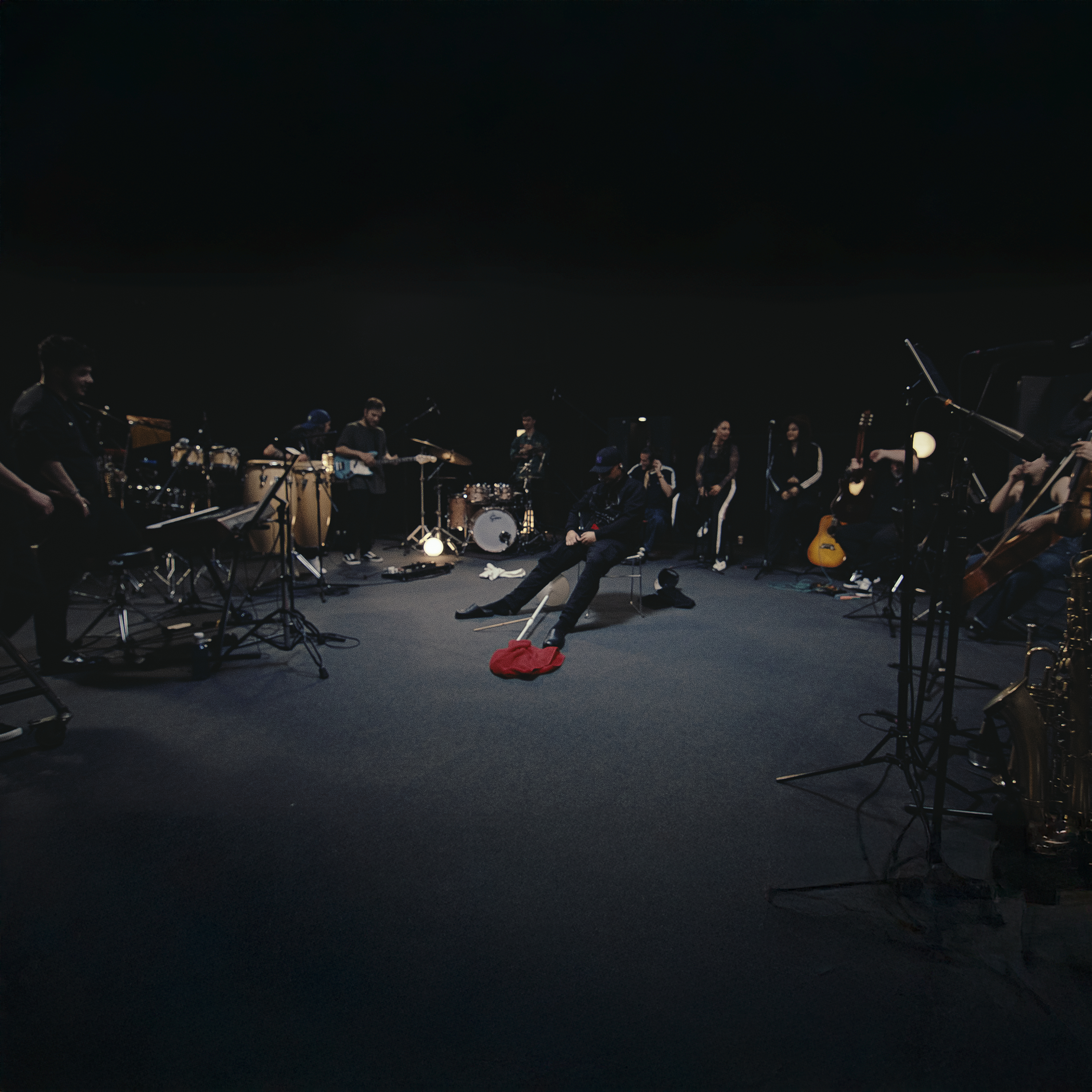 ‘RONDO’, el EP que anticipa los conciertos más grandes de Dellafuente Portada Rondo