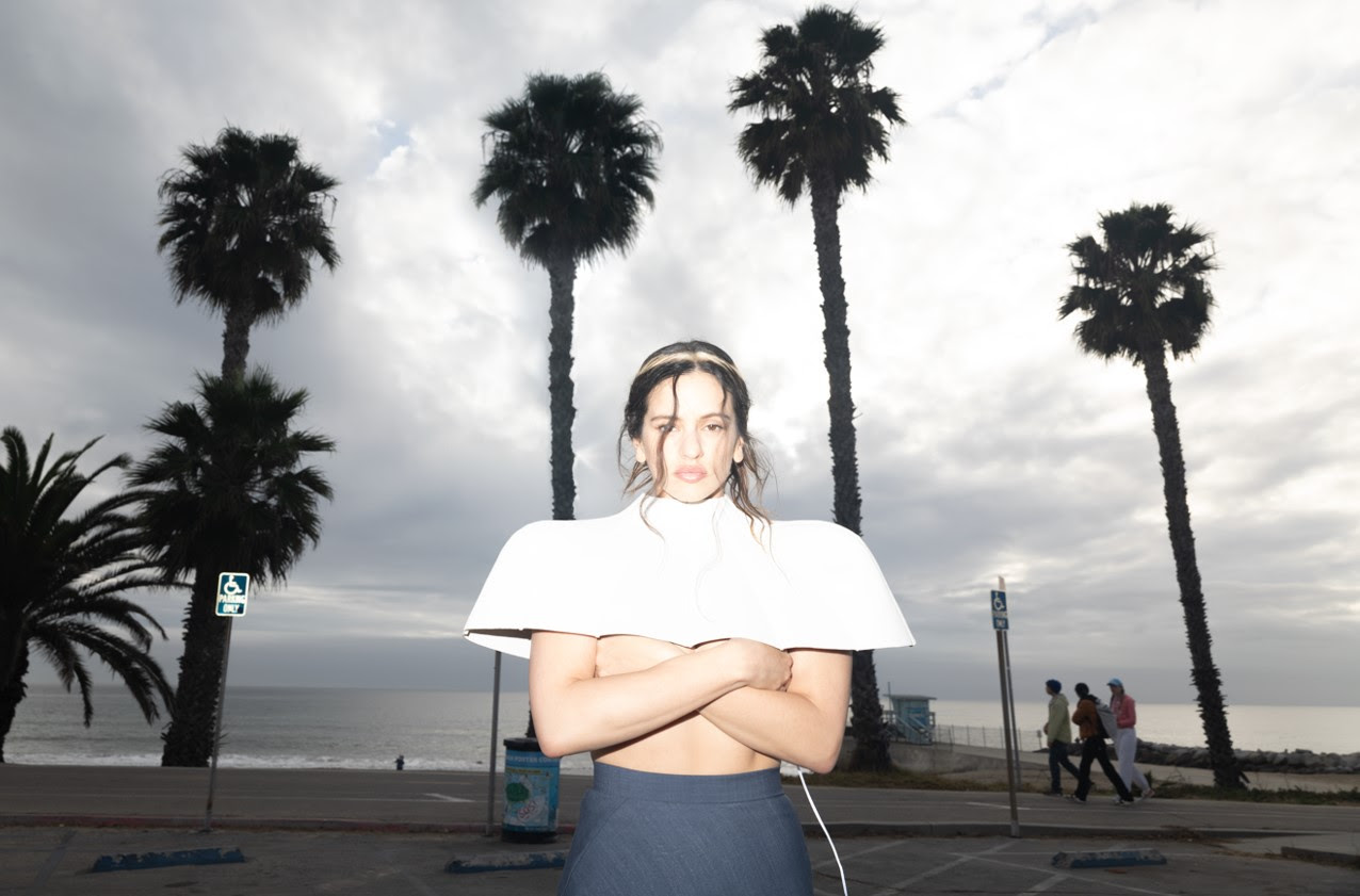 Rosalía anuncia ocho conciertos en España con su LUX TOUR 2026